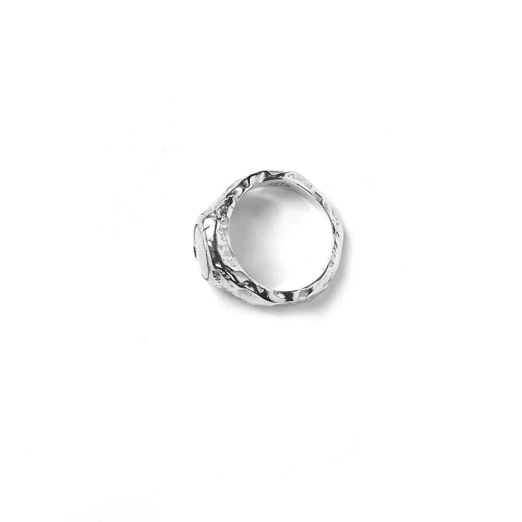 Self-Stone Ring