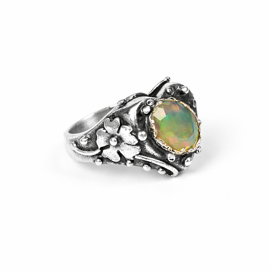 Stoneheart Ring