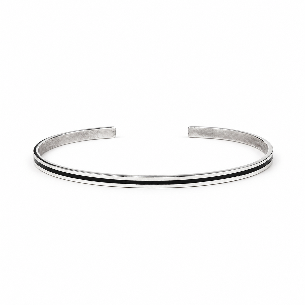 Linea Cuff