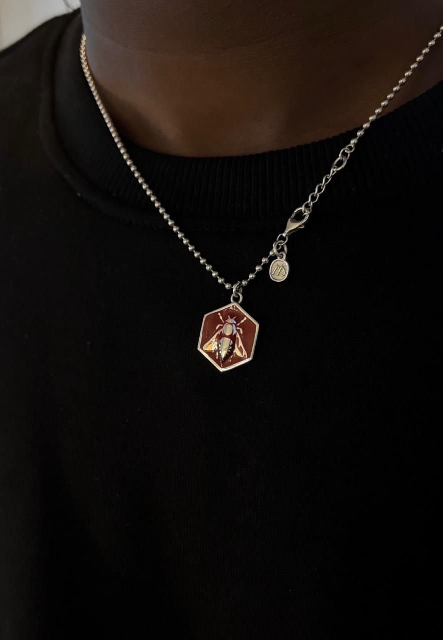 BEE Pendant | Red