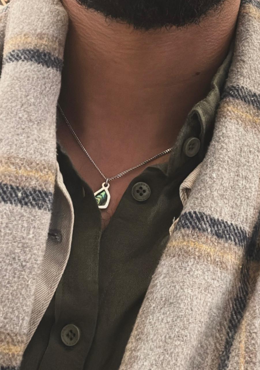 Jagged Oval Necklace