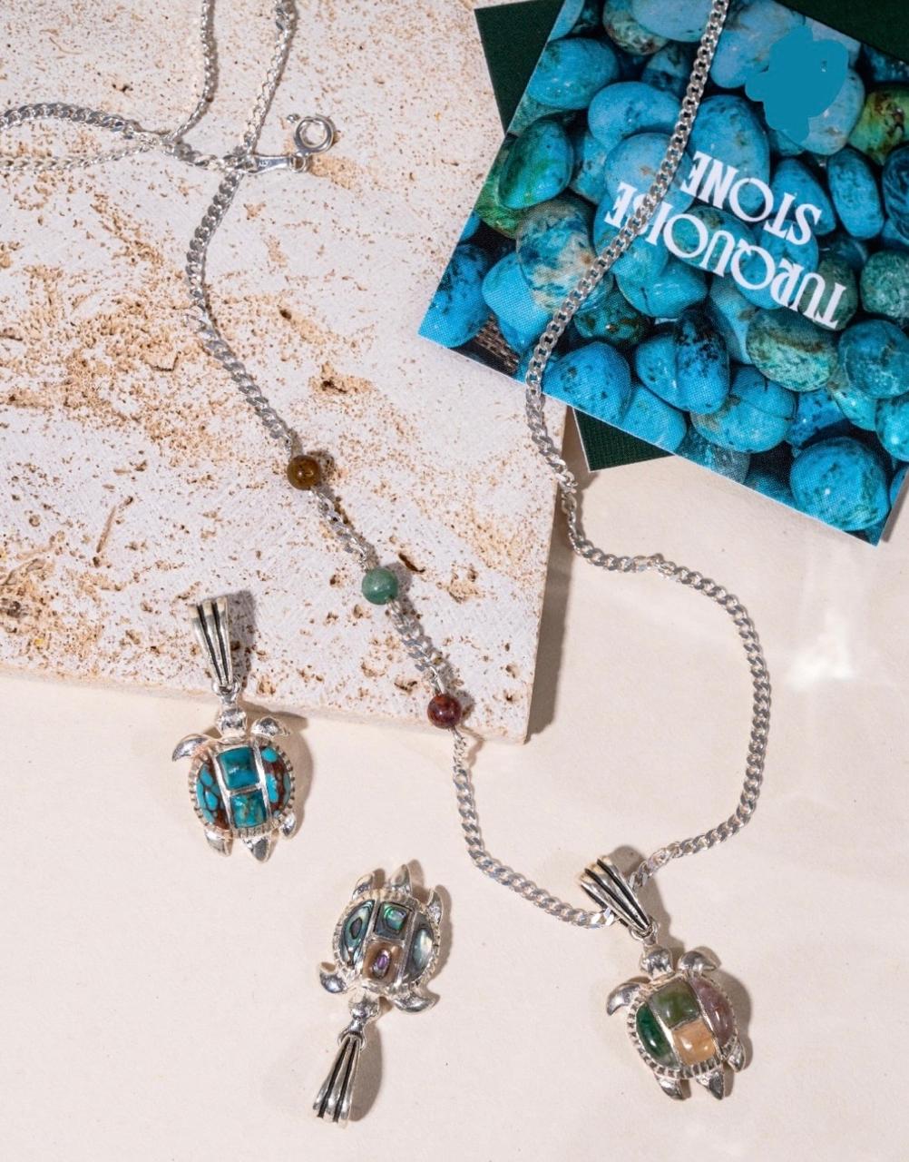 Victorian Sea Turtle Necklace | Seashell